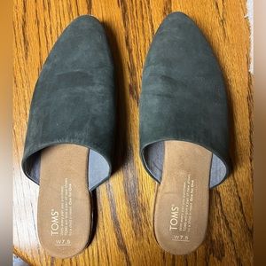 TOMS Mules 7.5